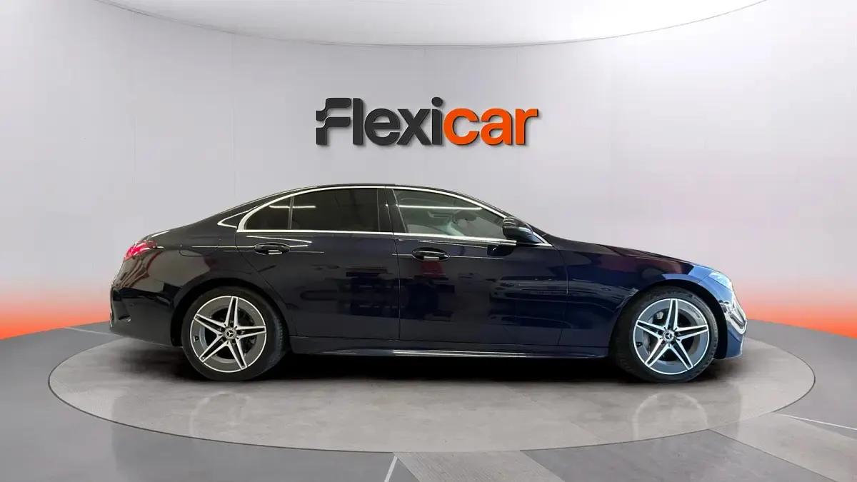 Usado Mercedes C200 204 CV (150 kW) 2022 Azul Berlina