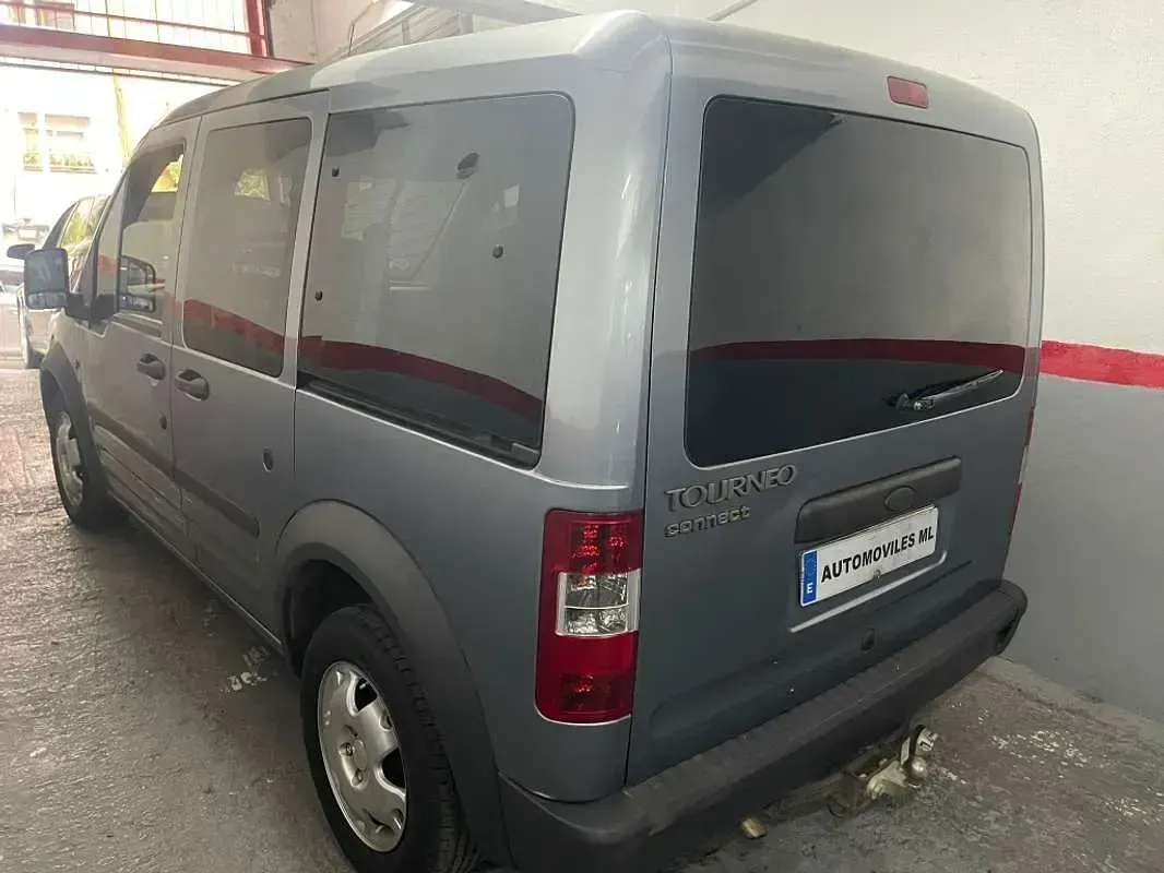 Usado Ford Transit 90 CV (66 kW) 2007 Gris Van