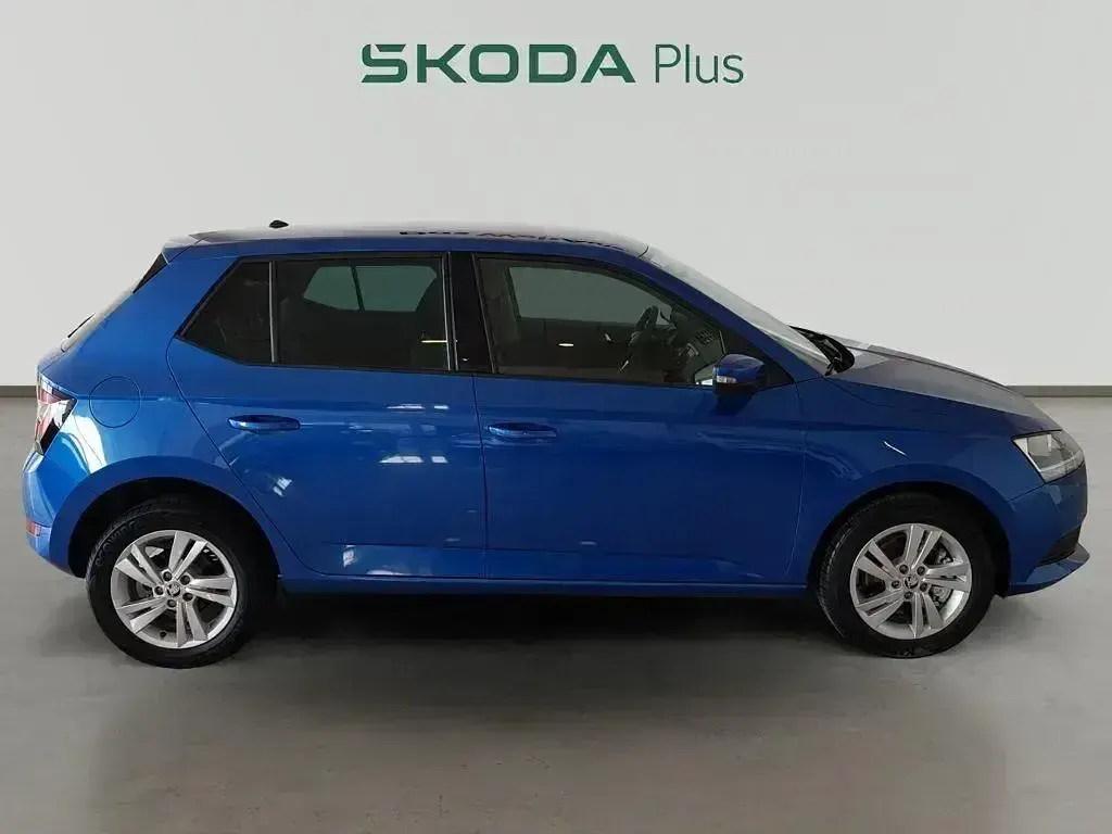 Usado Skoda Fabia Ambition 95 CV (69 kW) 2019 Azul Utilitario