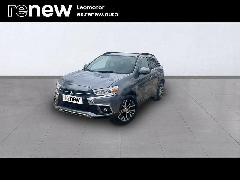 Usado Mitsubishi ASX Motion 117 CV (86 kW) 2019 Gris / plata SUV