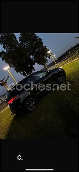 Negro Usado 2012 Hyundai ix35 Comfort SUV | 7200 € (Buen precio) - Imagen 1/4