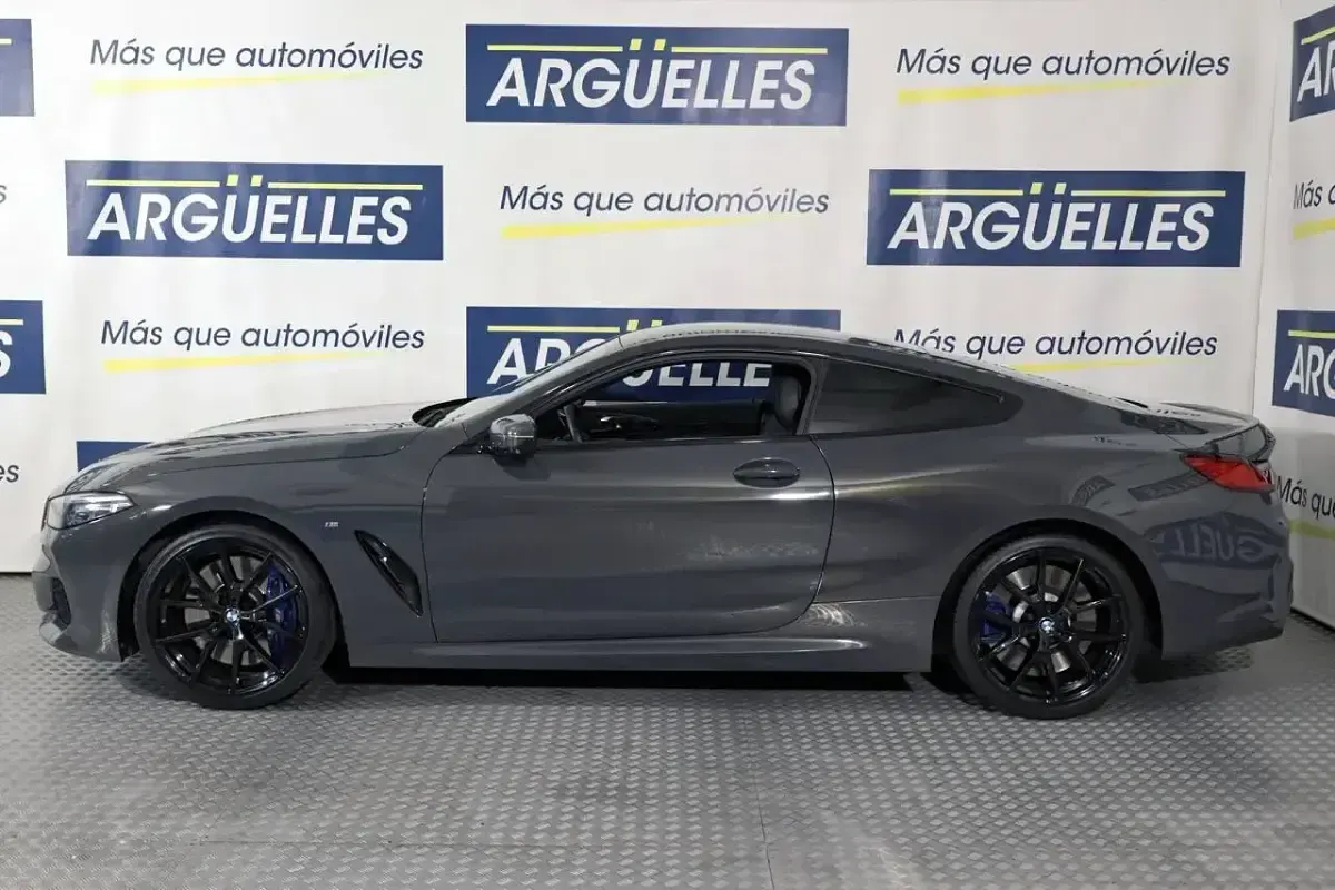 Usado BMW 840 M Sport 320 HP (235 kW) 2018 Cinzento Coupé
