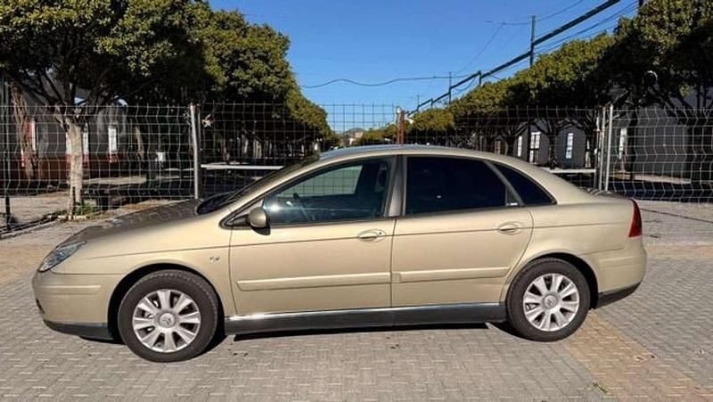 Usado Citroën C5 Exclusive 128 CV (94 kW) 2006 Beige Berlina