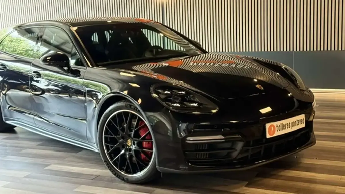 Usado Porsche Panamera GTS 460 CV (338 kW) 2019 Negro Utilitario
