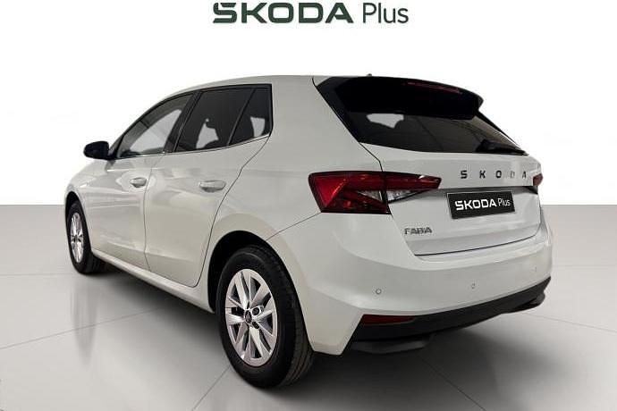 Usado Skoda Fabia 115 CV (84 kW) 2024 Utilitario