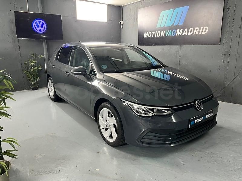 Usado VW Golf VII Advance 150 CV (110 kW) 2020 Gris / plata Berlina