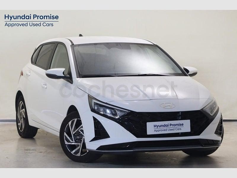 Usado Hyundai i20 100 CV (73 kW) 2025 Blanco Berlina