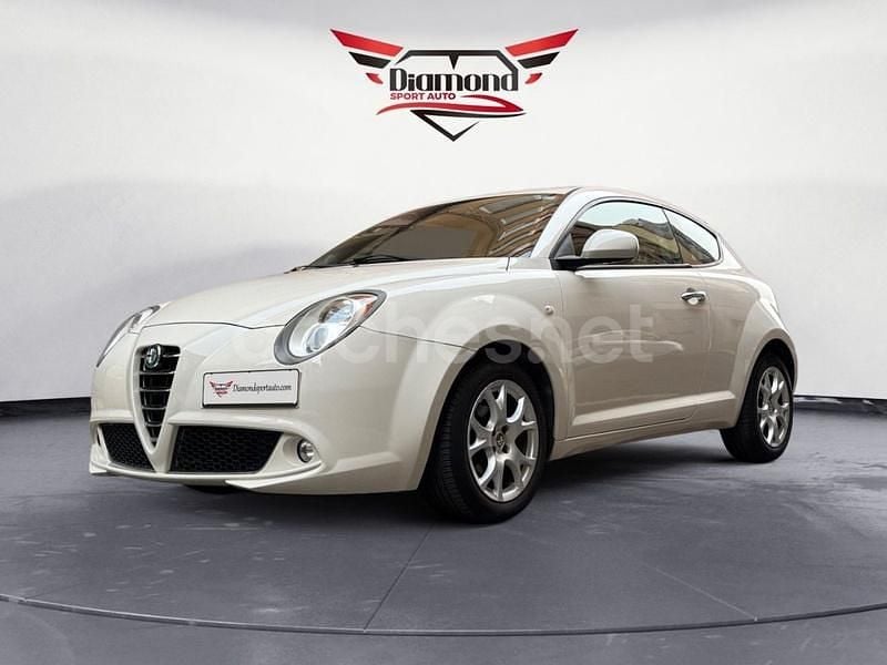 Blanco Usado 2008 Alfa Romeo MiTo Utilitario | 6990 € - Imagen 1/4