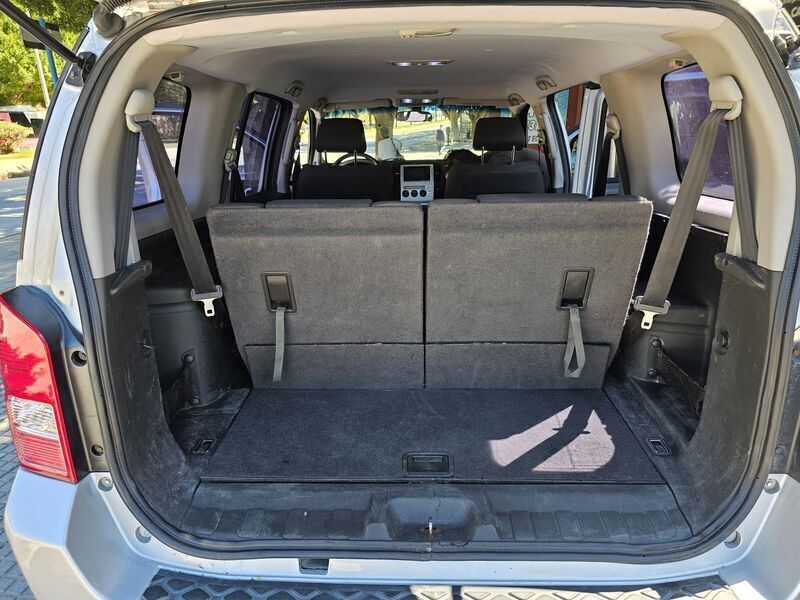 Gris Usado 2008 Nissan Pathfinder SUV | 9990 € (Buen precio) - Imagen 1/4