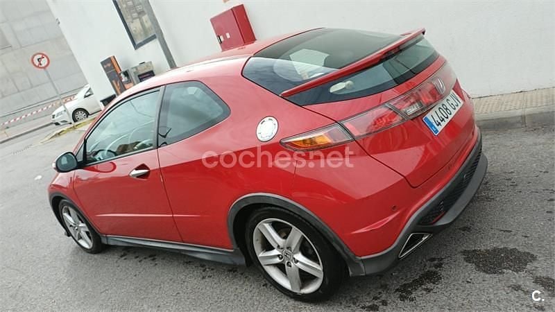 Usado Honda Civic Type S 140 CV (102 kW) 2008 Rojo Berlina