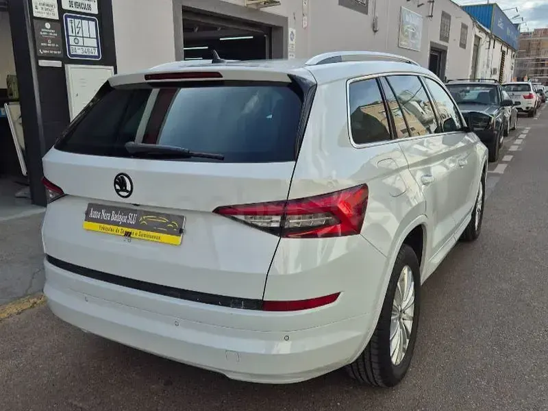 Usado Skoda Kodiaq Style 150 CV (110 kW) 2017 Blanco SUV