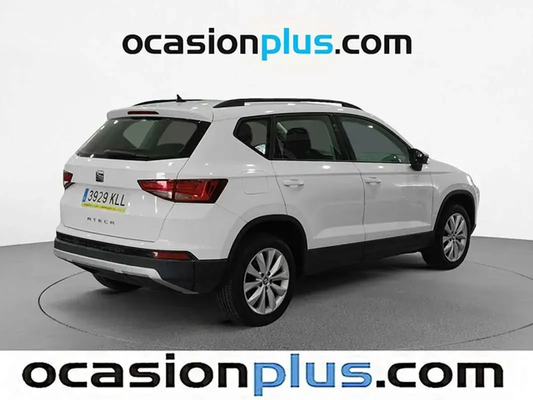 Usado Seat Ateca Style 150 CV (110 kW) 2018 Blanco SUV
