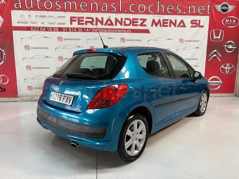 Usado Peugeot 207 90 CV (66 kW) 2007 Azul Berlina