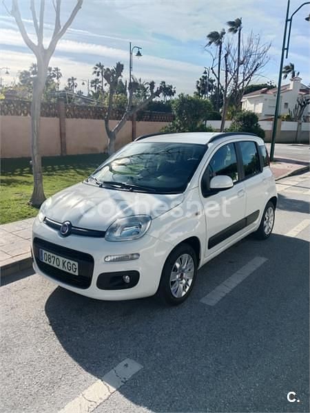 Usado Fiat Panda Lounge 69 CV (50 kW) 2017 Blanco Utilitario