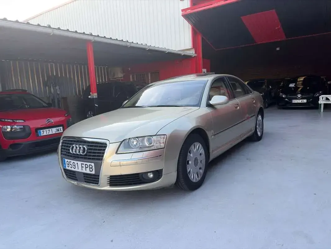 Usado Audi A8 234 CV (172 kW) 2007 Beige Berlina