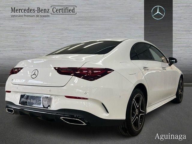 Usado Mercedes CLA250e AMG line 218 CV (160 kW) 2025 Blanco polar Berlina