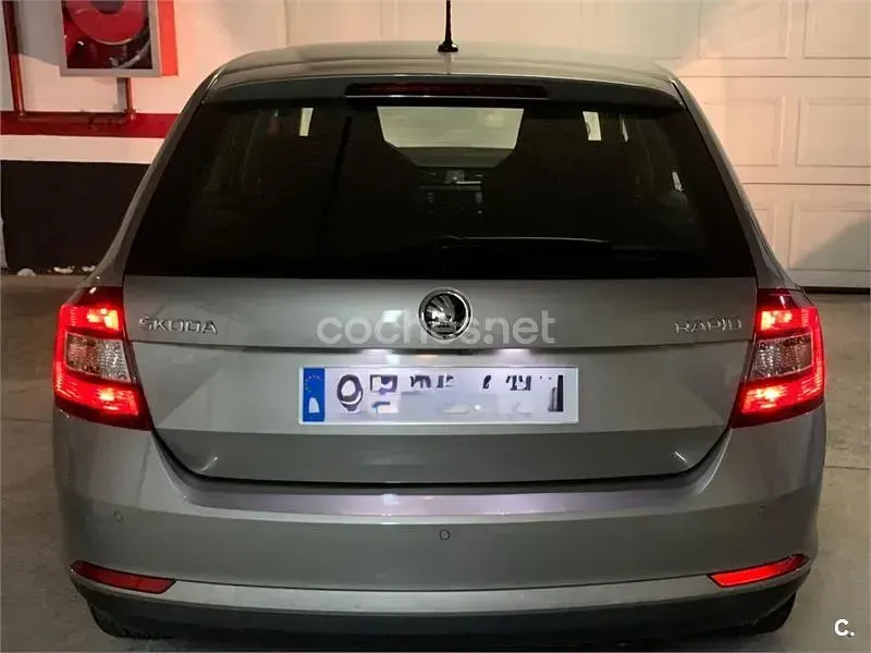 Usado Skoda Rapid Active 110 CV (80 kW) 2018 Beige Utilitario