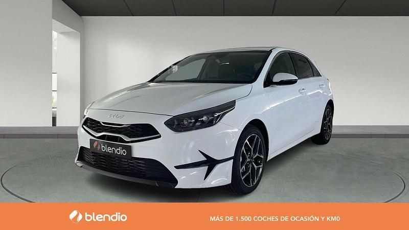 Nuevo Kia Ceed 100 CV (73 kW) 2025 Blanco Utilitario