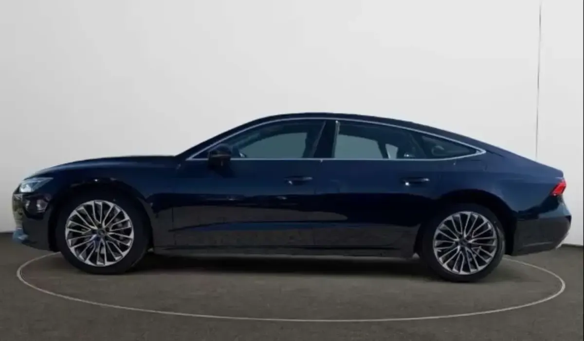 Usado Audi A7 299 CV (219 kW) 2022 Azul Berlina