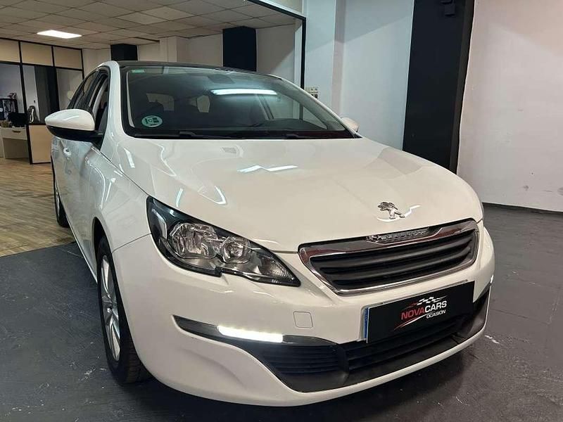 Usado Peugeot 308 Business-Line 131 CV (96 kW) 2014 Blanco Utilitario