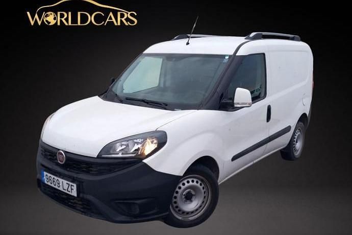 Usado Fiat Doblò 90 CV (66 kW) 2022 Monovolumen