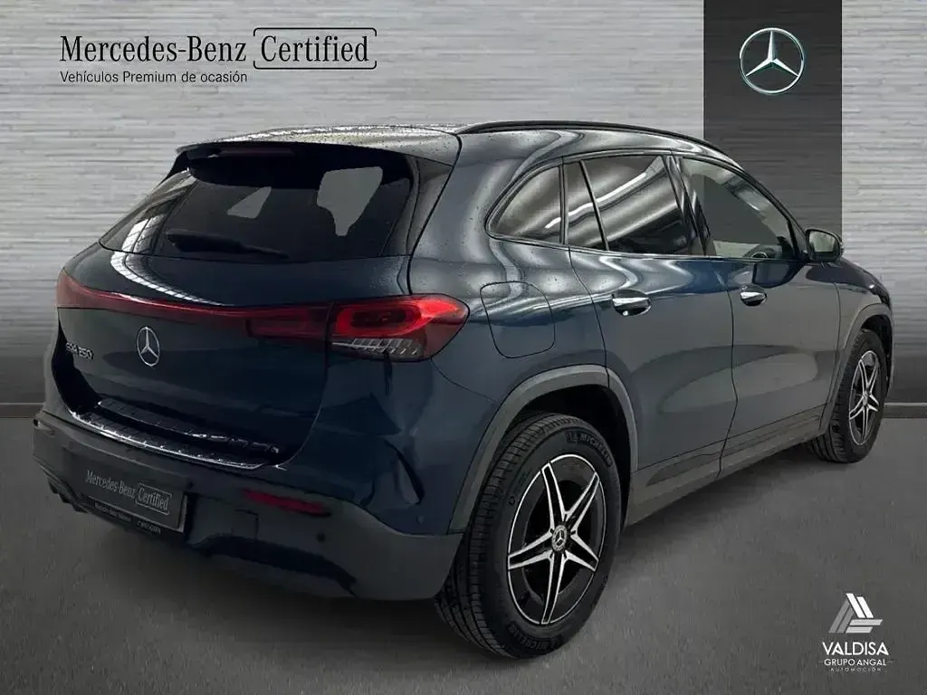 Usado Mercedes EQA250 AMG line 139 kW (190 CV) 2021 Azul SUV