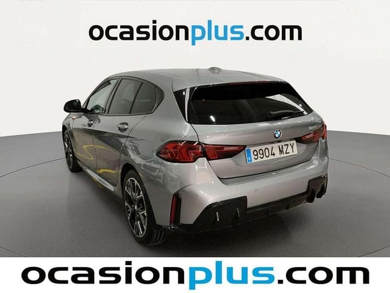 Usado BMW 116 163 CV (119 kW) 2025 Gris Utilitario