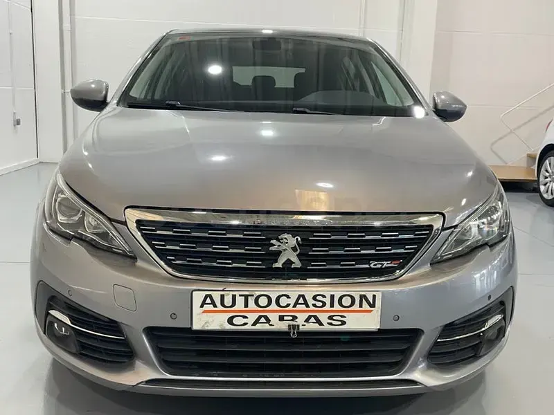 Usado Peugeot 308 Allure 150 CV (110 kW) 2016 Gris / plata Berlina