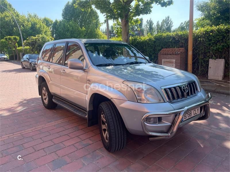 Gris / plata Usado 2003 Toyota Land Cruiser SUV | 18.000 € (Precio justo) - Imagen 1/4