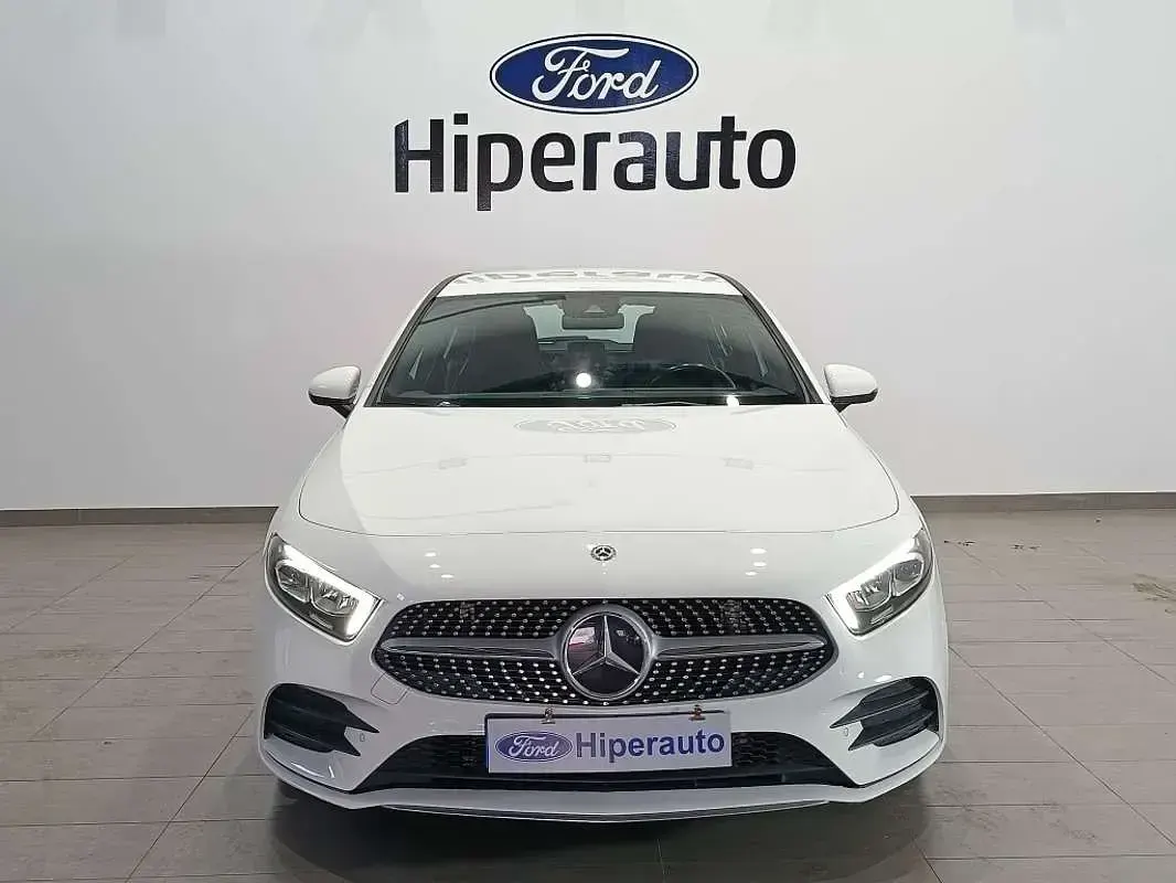 Usado Mercedes A180 116 CV (85 kW) 2020 Blanco Utilitario
