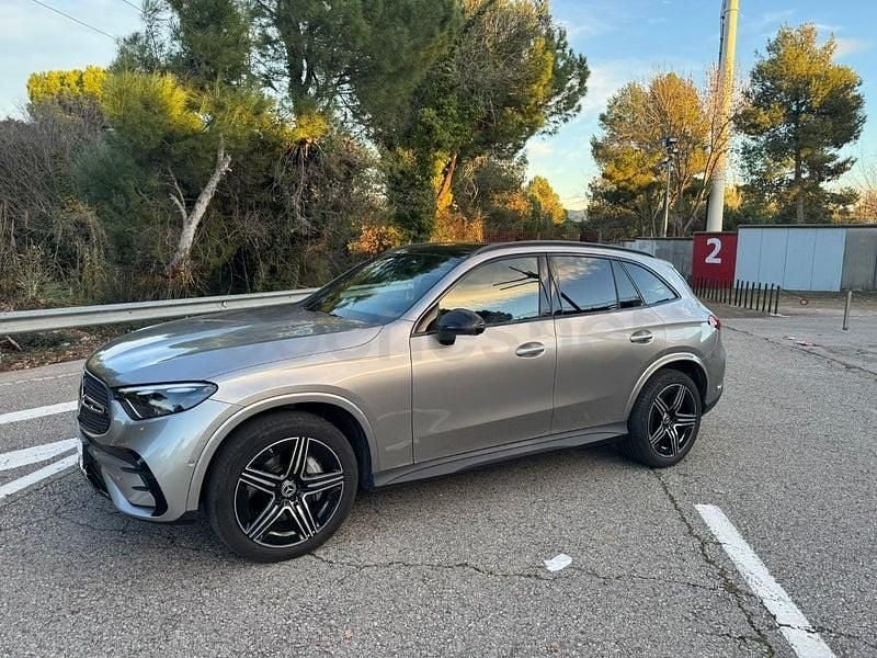 Gris / plata Usado 2025 Mercedes GLC200 SUV | 59.000 € (Super precio) - Imagen 1/4
