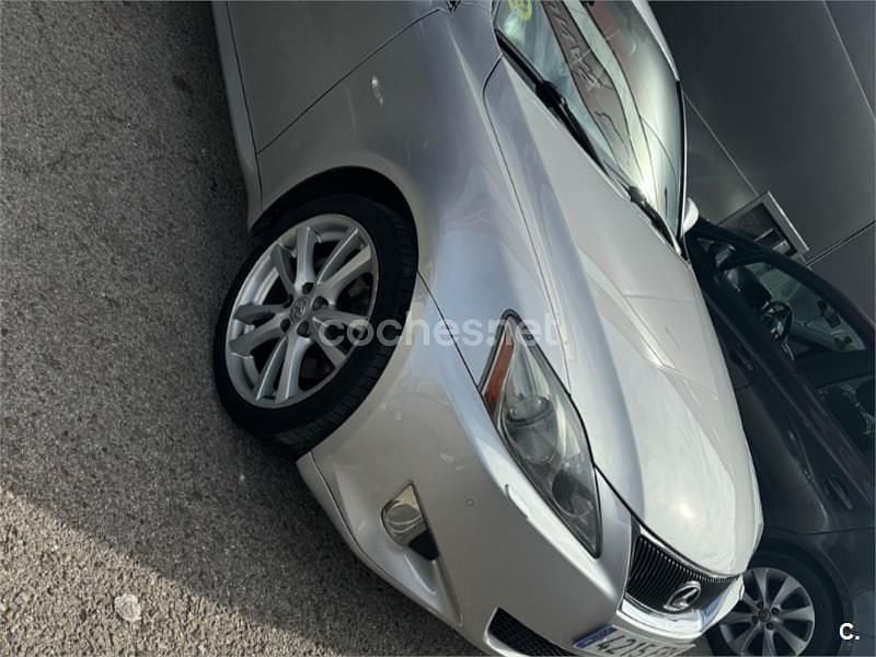 Gris / plata Usado 2008 Lexus IS220d Sport Line Berlina | 3000 € (Super precio) - Imagen 1/3