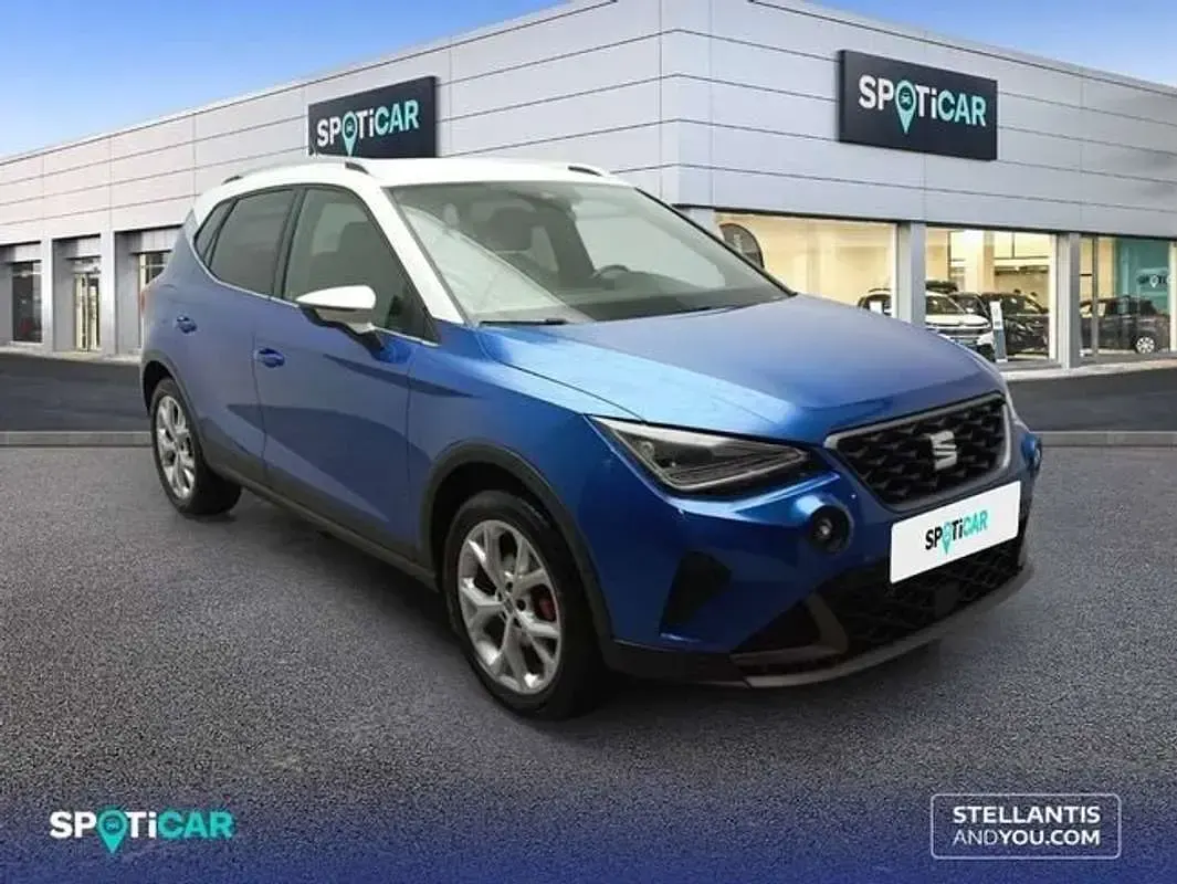 Usado Seat Arona FR 150 CV (110 kW) 2021 Azul SUV