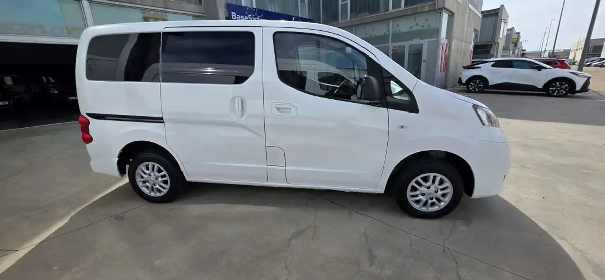 Usado Nissan NV200 Comfort 90 CV (66 kW) 2016 Blanco Monovolumen