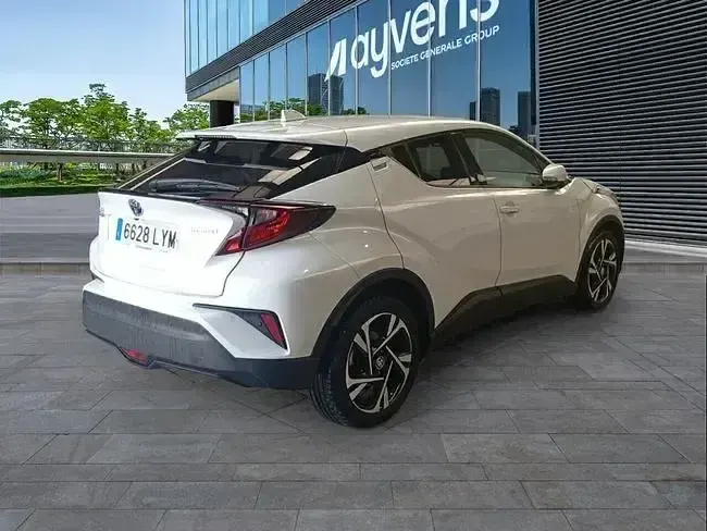 Usado Toyota C-HR Advance 122 CV (89 kW) 2022 Blanco SUV