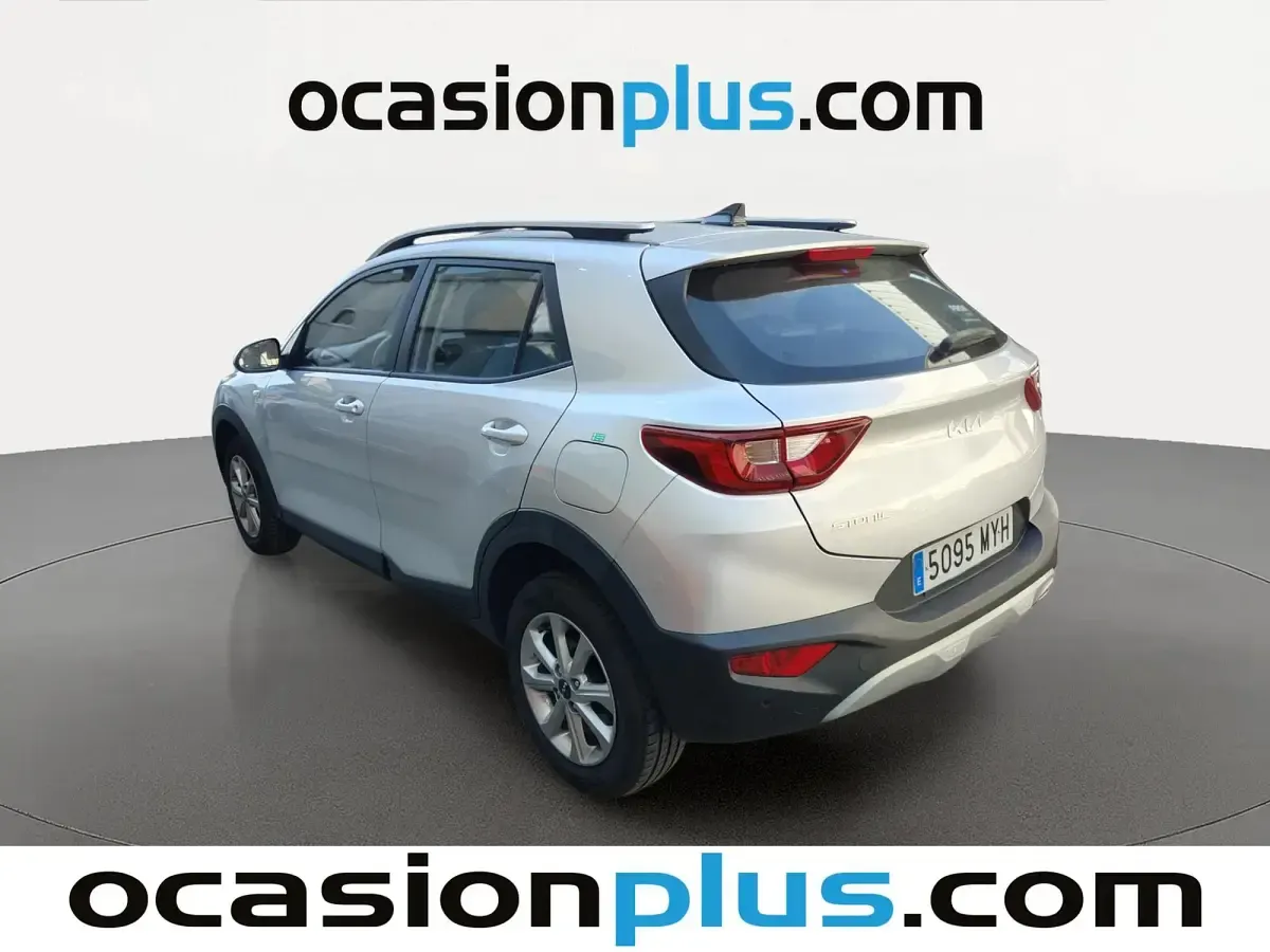 Usado Kia Stonic 79 CV (58 kW) 2025 Blanco SUV