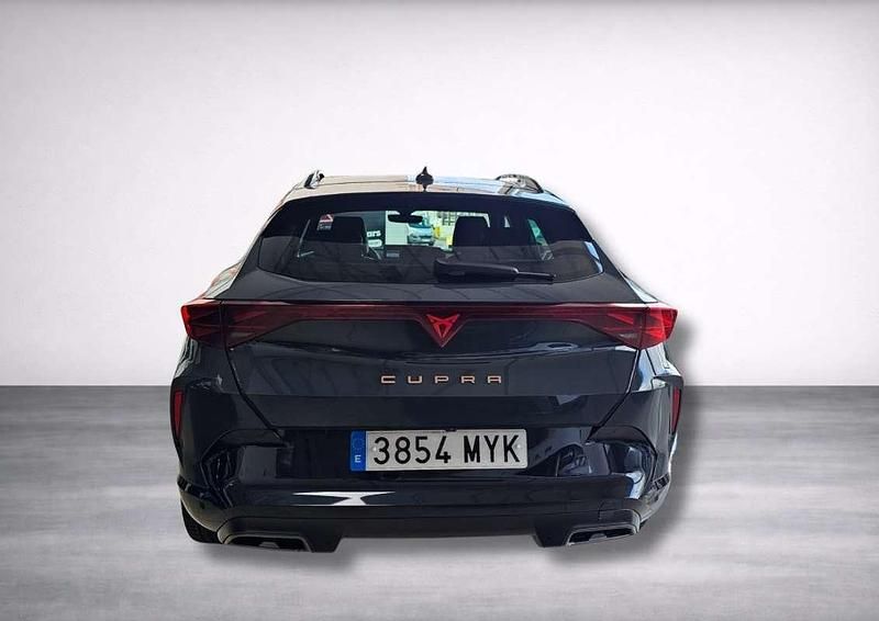 Usado Cupra Formentor 150 CV (110 kW) 2025 Gris SUV