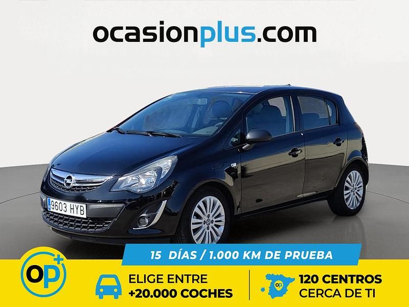 Usado Opel Corsa Selective 86 CV (63 kW) 2014 Negro Utilitario