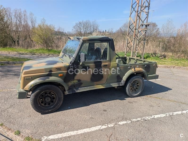 Usado Suzuki Samurai 69 CV (50 kW) 1995 Verde SUV