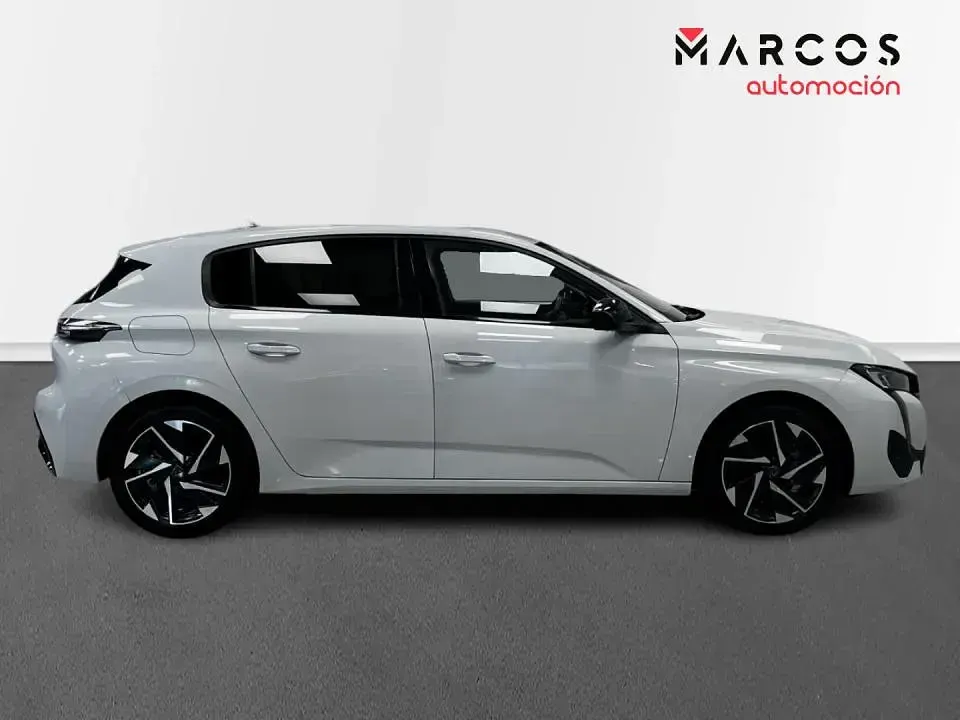 Usado Peugeot 308 Allure 130 CV (95 kW) 2024