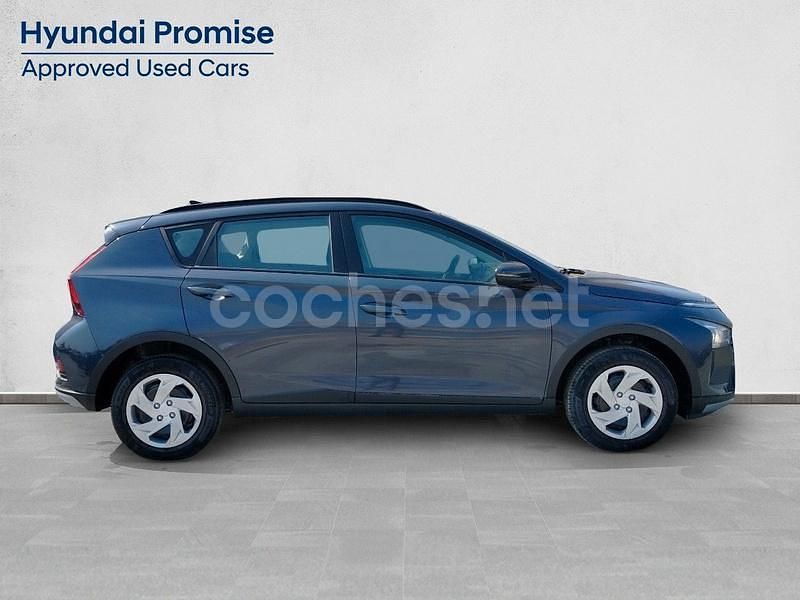 Usado Hyundai Bayon 84 CV (61 kW) 2024 Gris / plata SUV