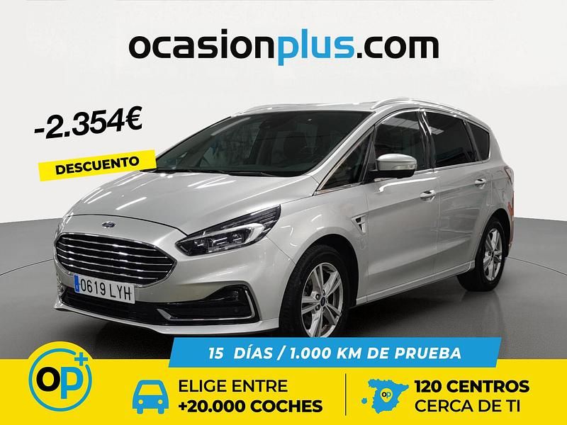 Usado Ford S-MAX Titanium 190 CV (139 kW) 2022 Gris Monovolumen