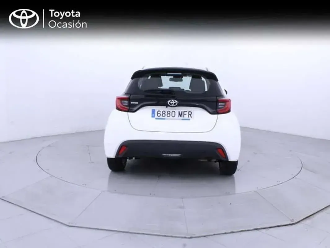 Usado Toyota Yaris Edition 125 CV (91 kW) 2023 Blanco Utilitario