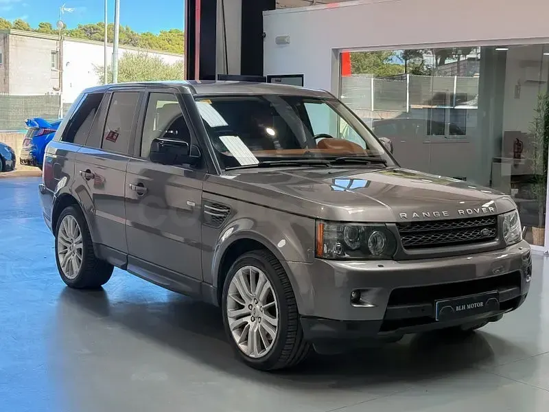 Usado Land Rover Range Rover HSE 245 CV (180 kW) 2011 Gris / plata SUV