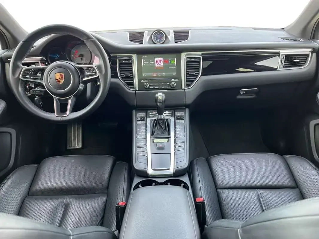 Usado Porsche Macan S 258 CV (189 kW) 2016 Gris / plata SUV
