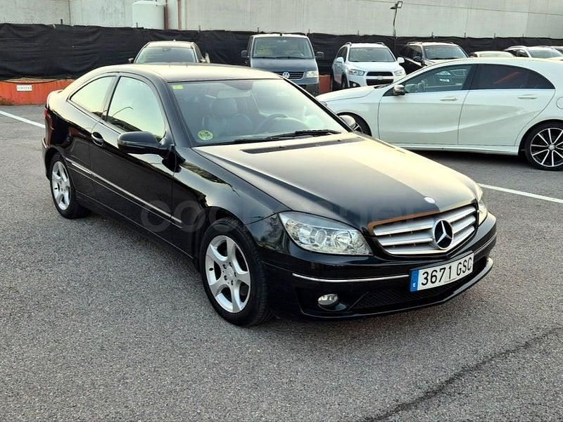 Usado Mercedes CLC220 150 CV (110 kW) 2009 Negro Utilitario