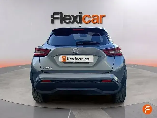 Usado Nissan Juke 114 CV (83 kW) 2024 Gris / plata SUV