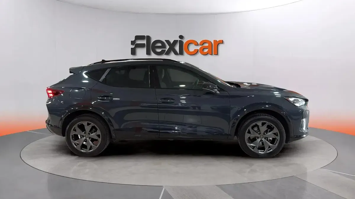 Usado Cupra Formentor 150 CV (110 kW) 2024 Gris SUV
