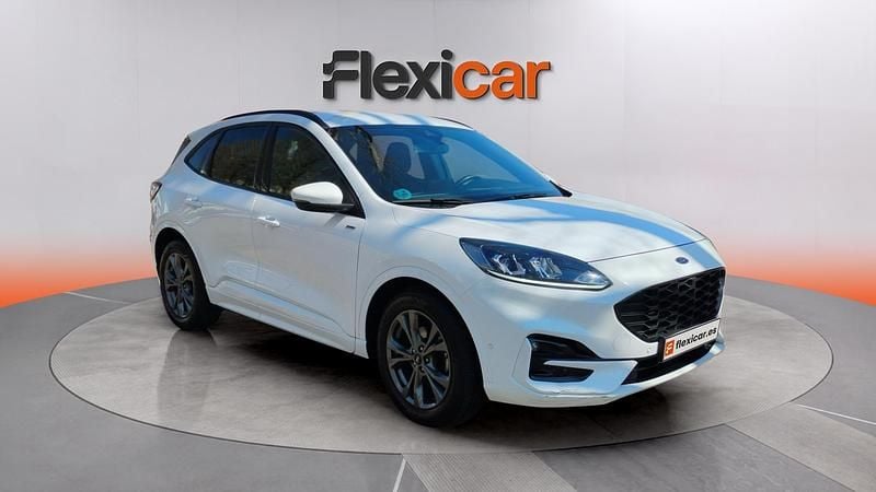 Usado Ford Kuga ST-Line 120 CV (88 kW) 2023 Blanco SUV