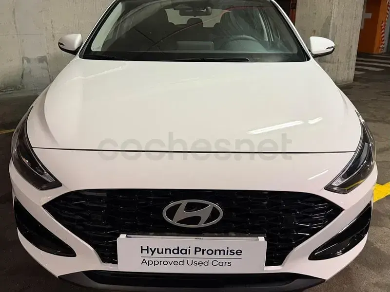 Nuevo Hyundai i30 100 CV (73 kW) 2025 Blanco Berlina